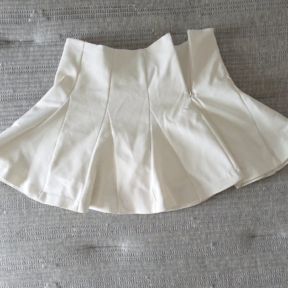 Zara Cream Skater Skirt